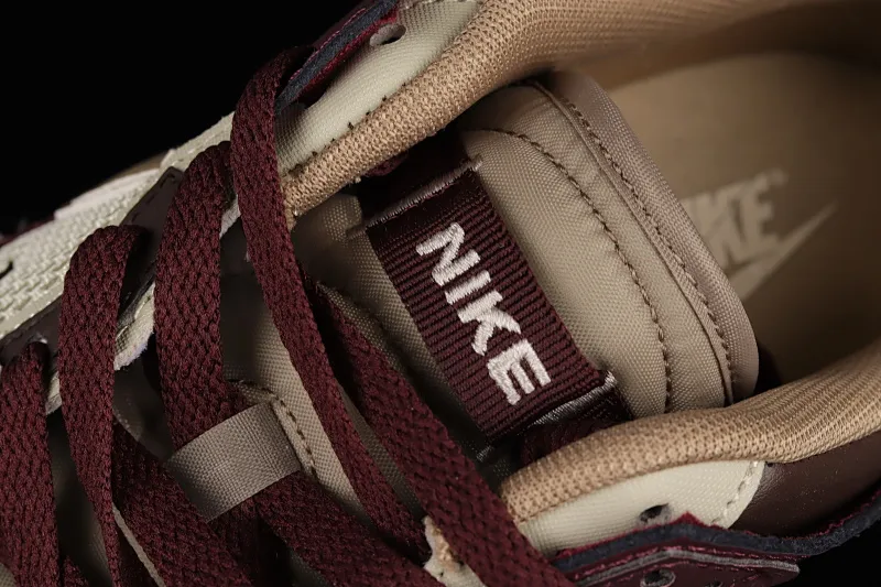 All categories Nk SB Dunk series Nk SB Dunk Low low-top skate shoes Nk Dunk Scrap stitching low-top skate shoes DH7450-100
